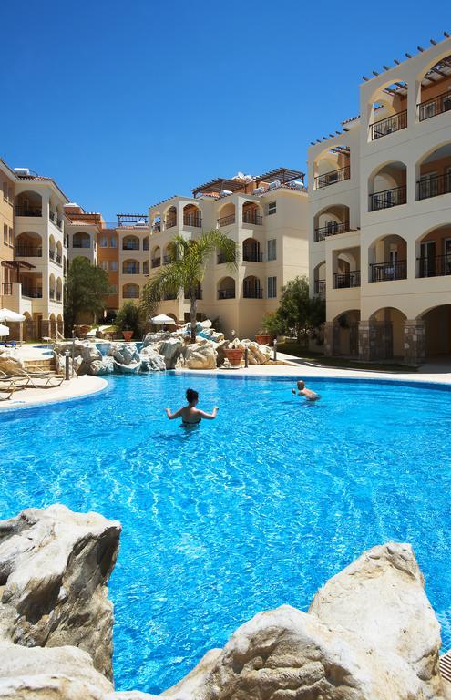 Apartamento Adamou Gardens Paphos Exterior foto